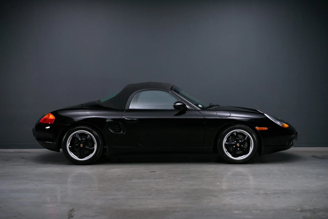 1997 Porsche 986 Boxster - Image 13 of 31