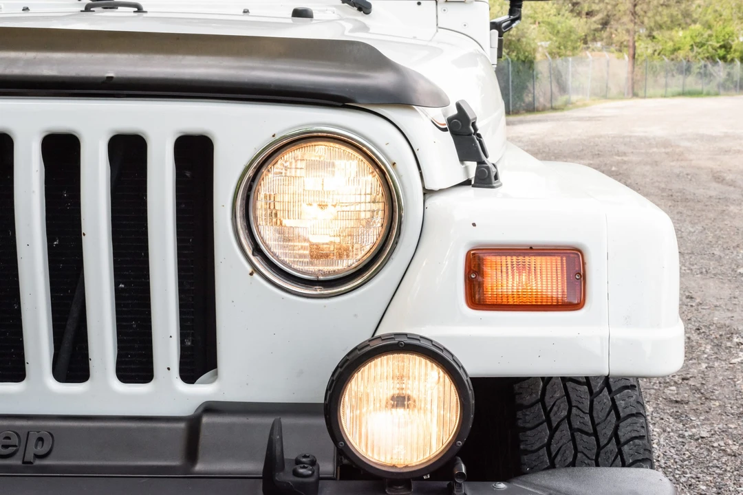 1998 Jeep TJ Wrangler - Image 24 of 31