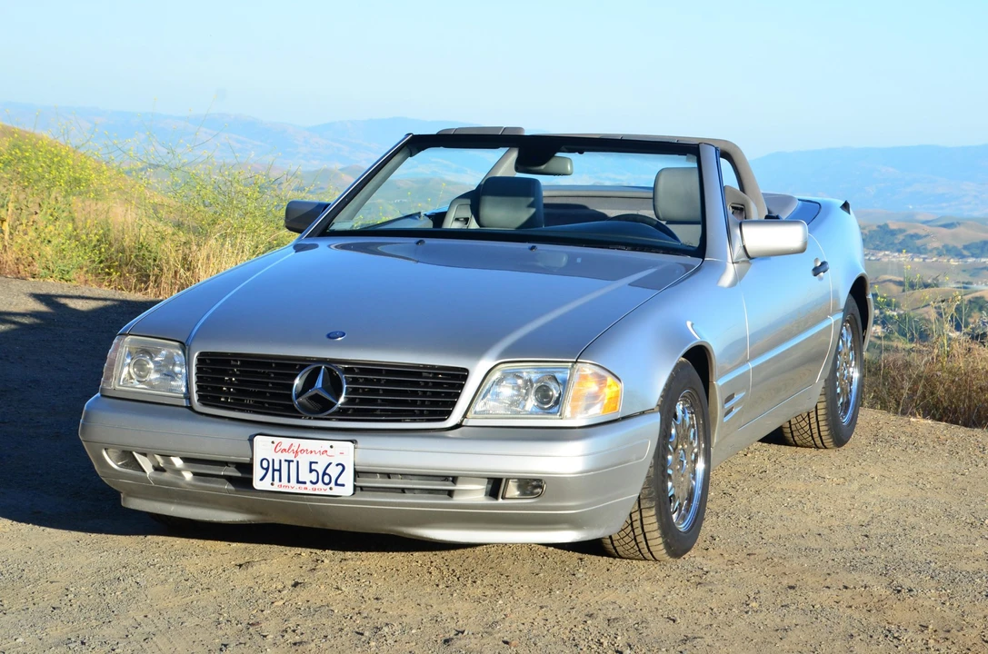 1998 Mercedes-Benz R129 SL-Class - Image 8 of 31