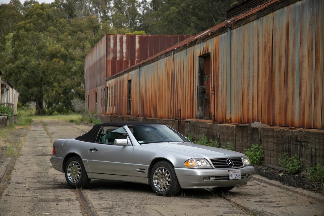 1998 Mercedes-Benz R129 SL-Class - Image 16 of 31