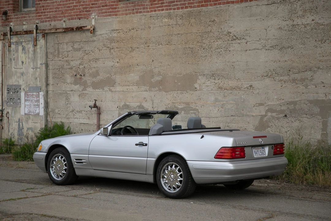 1998 Mercedes-Benz R129 SL-Class - Image 10 of 31