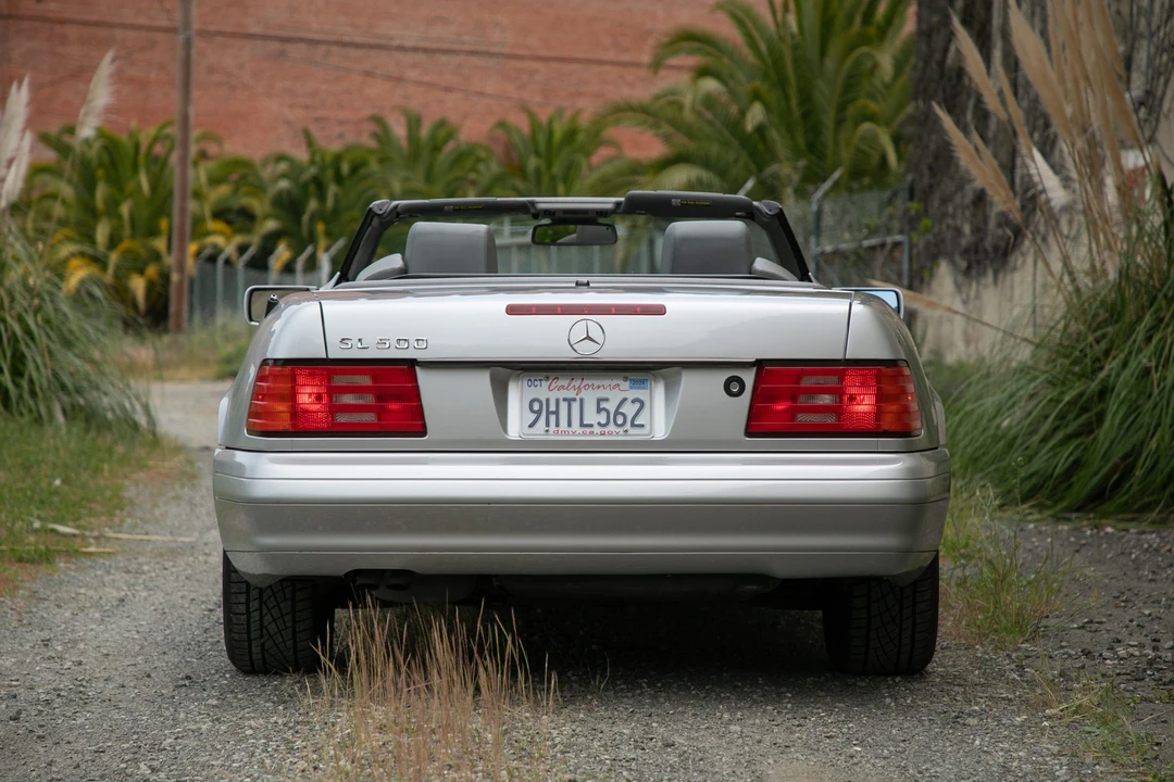 1998 Mercedes-Benz R129 SL-Class - Image 12 of 31