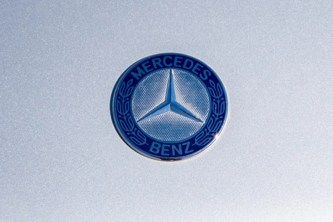 1998 Mercedes-Benz R129 SL-Class - Image 28 of 31