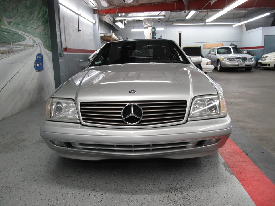 1998 Mercedes-Benz R129 SL-Class - Image 4 of 31
