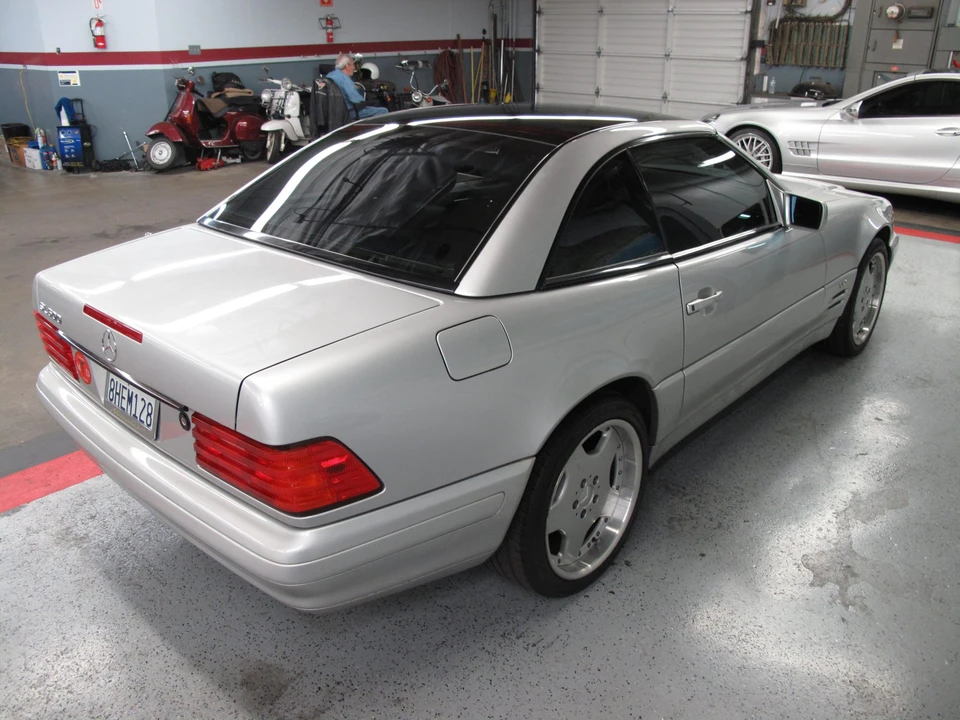 1998 Mercedes-Benz R129 SL-Class - Image 13 of 31