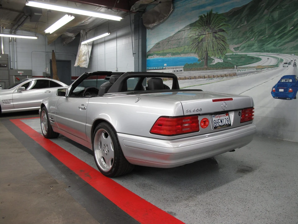 1998 Mercedes-Benz R129 SL-Class - Image 24 of 31