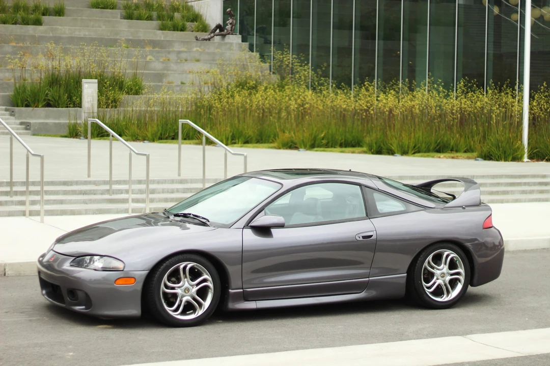 1998 Mitsubishi Eclipse 2nd Gen - Image 8 of 31