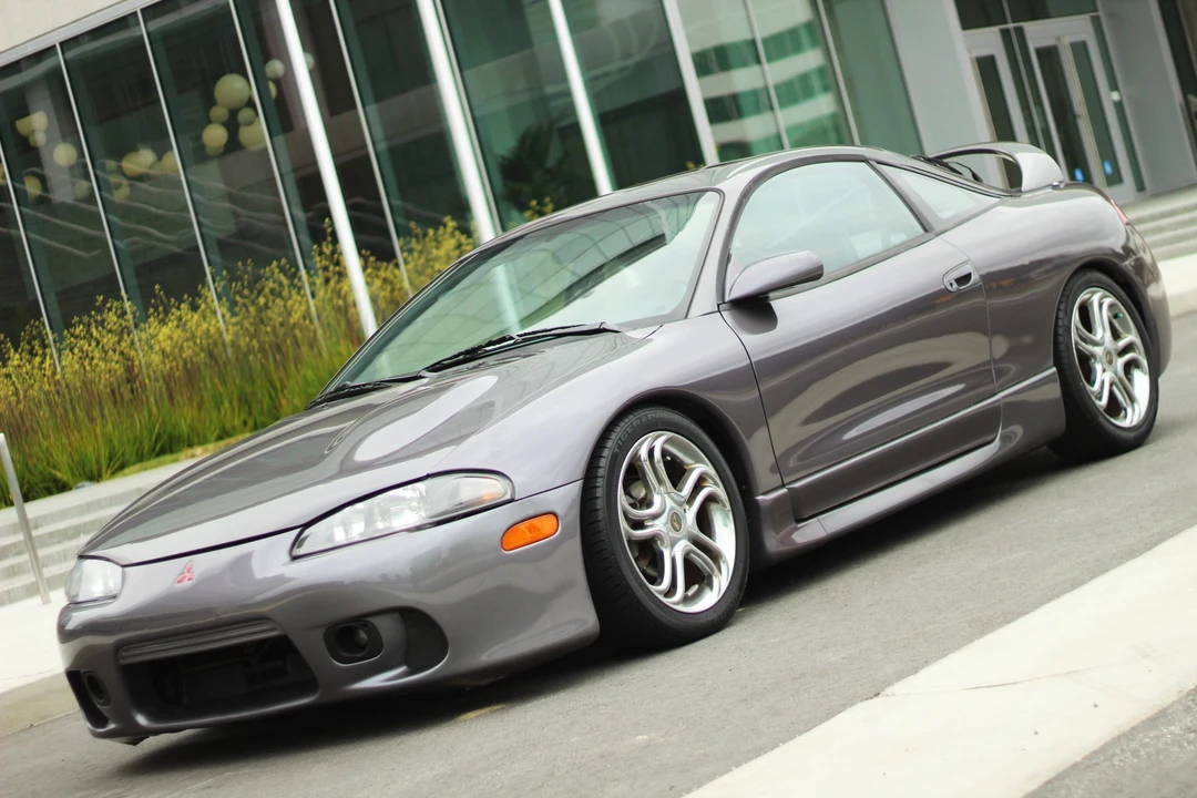 1998 Mitsubishi Eclipse 2nd Gen - Image 2 of 31