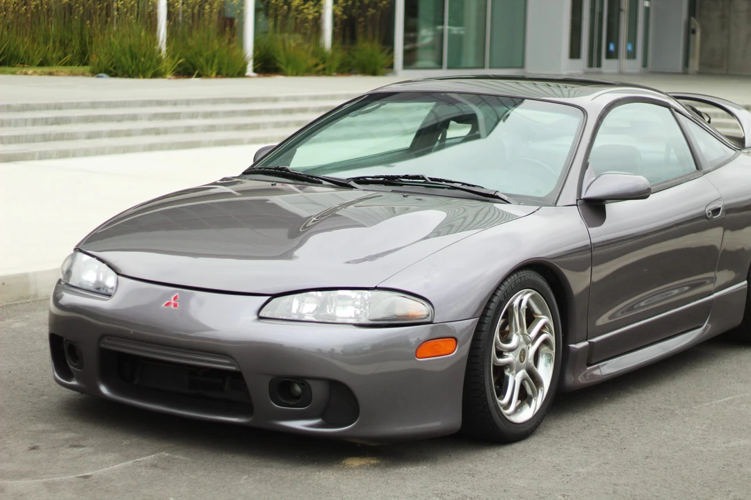 1998 Mitsubishi Eclipse 2nd Gen - Image 25 of 31