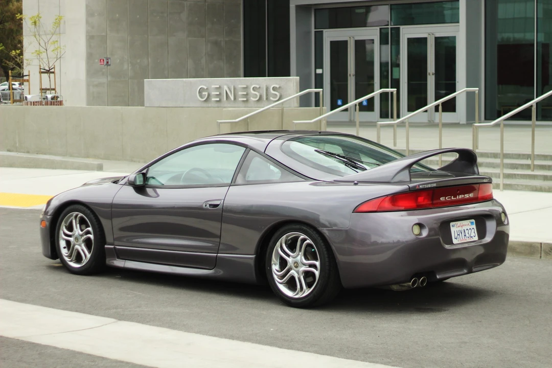 1998 Mitsubishi Eclipse 2nd Gen - Image 12 of 31