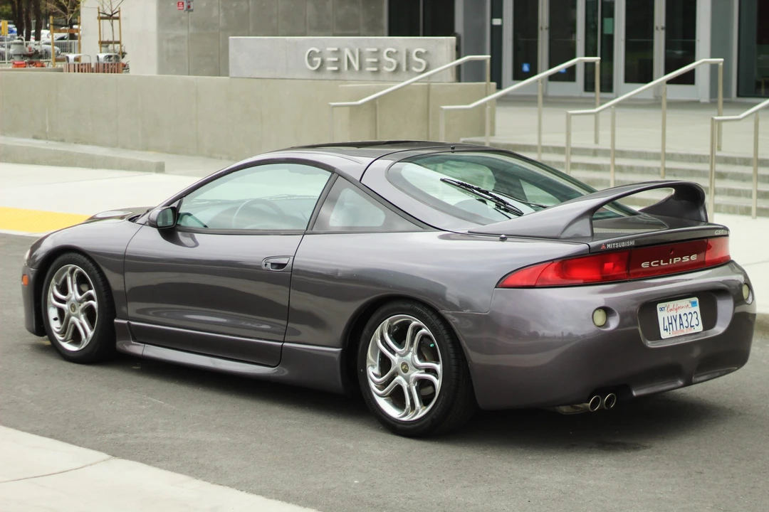 1998 Mitsubishi Eclipse 2nd Gen - Image 13 of 31