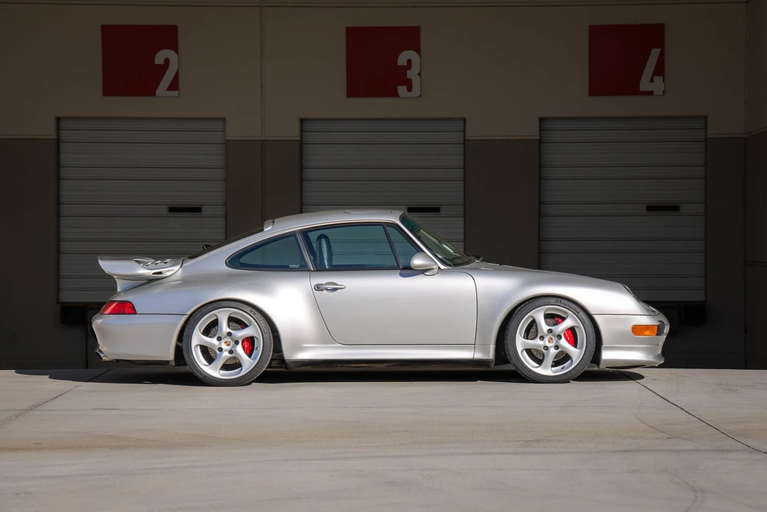 1998 Porsche 993 Carrera S - Image 17 of 31