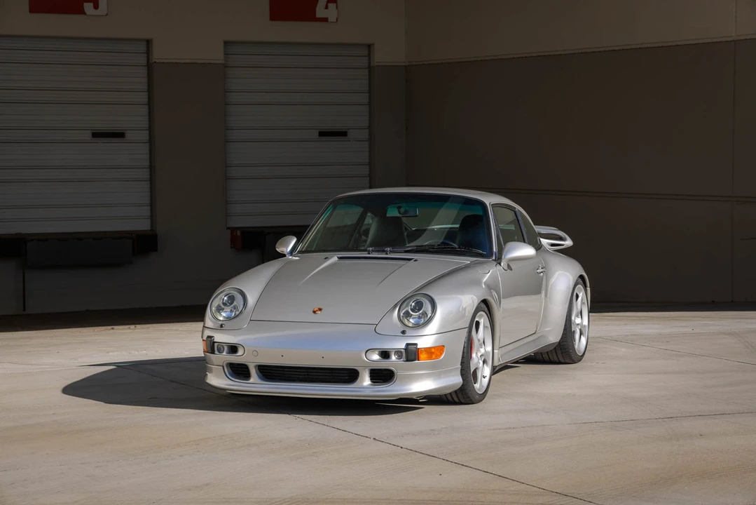 1998 Porsche 993 Carrera S - Image 10 of 31