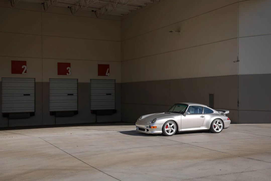 1998 Porsche 993 Carrera S - Image 2 of 31