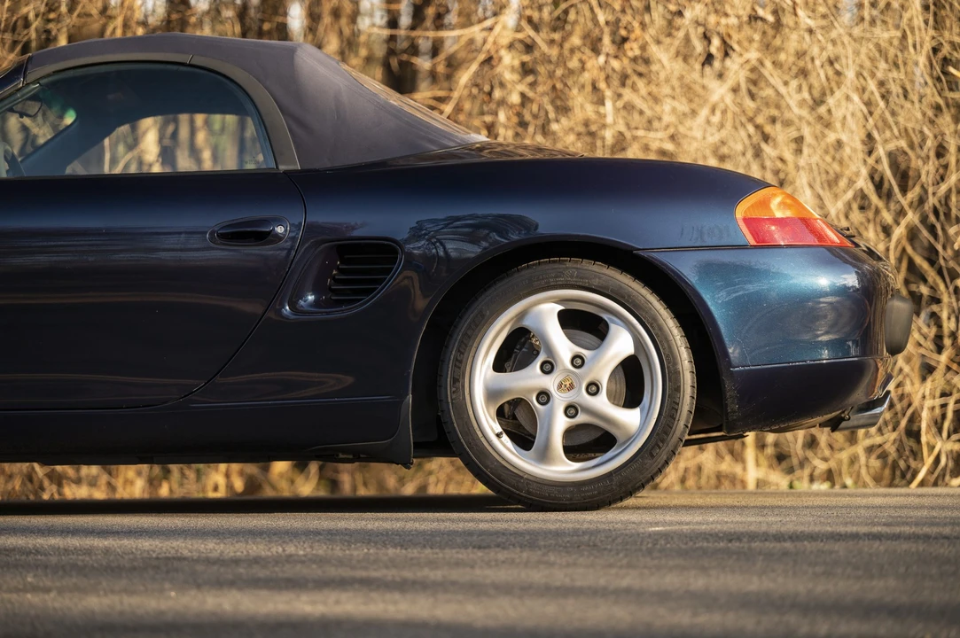 1998 Porsche 986 Boxster - Image 30 of 31