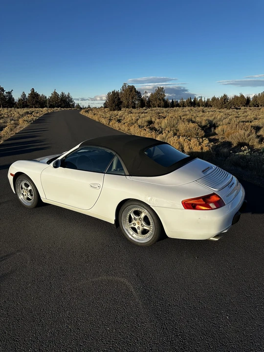 1999 Porsche 996 Carrera - Image 26 of 31