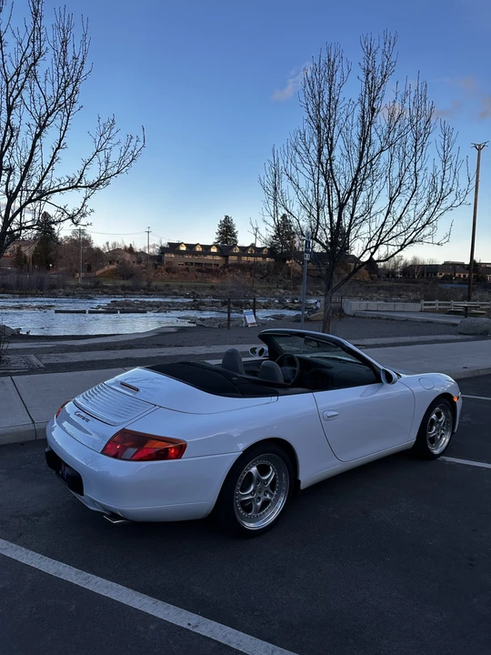 1999 Porsche 996 Carrera - Image 10 of 31