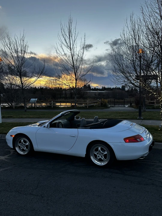 1999 Porsche 996 Carrera - Image 7 of 31