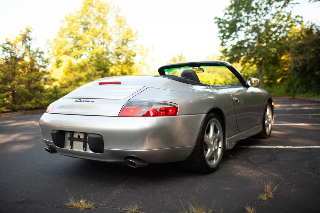 1999 Porsche 996 Carrera - Image 9 of 31