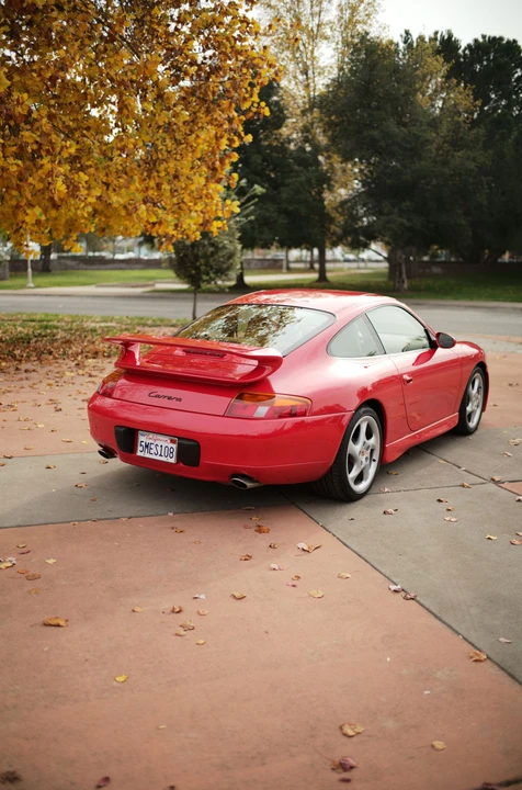 1999 Porsche 996 Carrera - Image 13 of 31