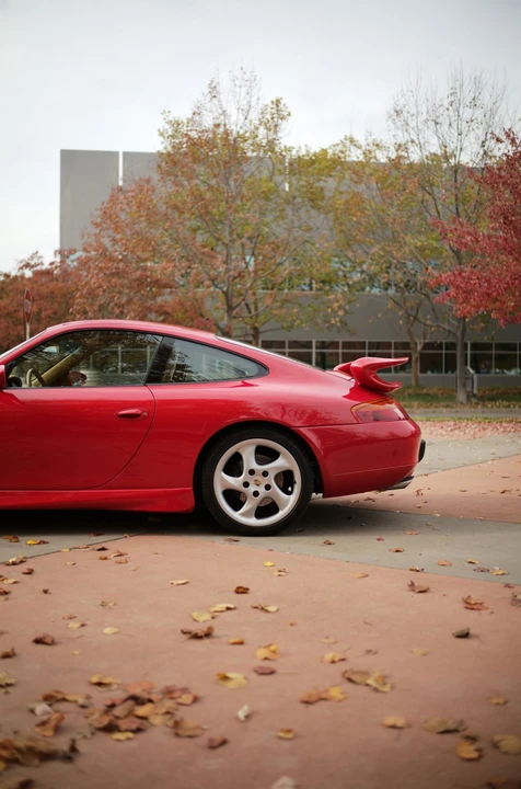 1999 Porsche 996 Carrera - Image 24 of 31