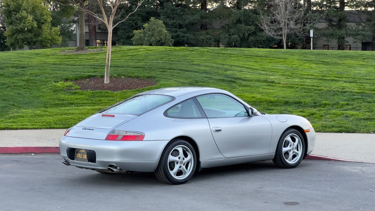 1999 Porsche 996 Carrera - Image 20 of 31
