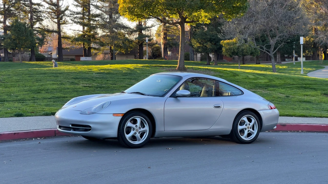 1999 Porsche 996 Carrera - Image 2 of 31