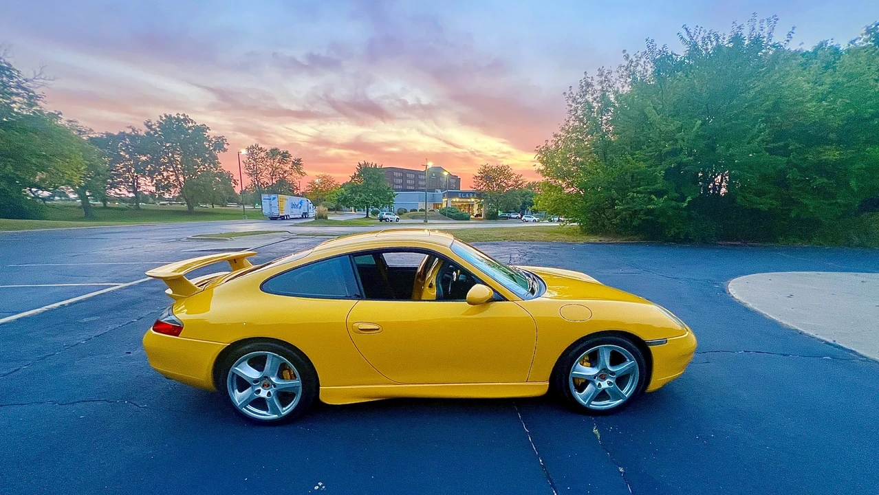 1999 Porsche 996 Carrera - Image 23 of 31