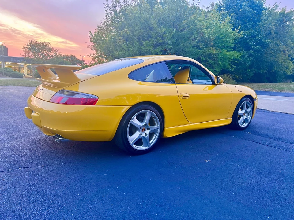 1999 Porsche 996 Carrera - Image 26 of 31