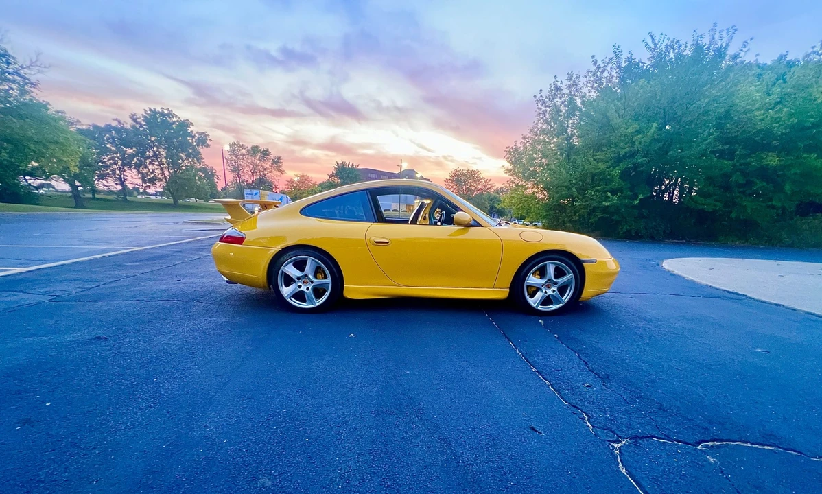 1999 Porsche 996 Carrera - Image 25 of 31