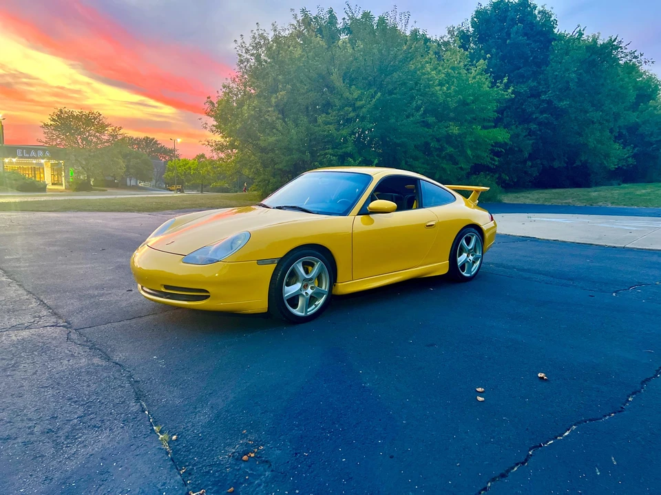 1999 Porsche 996 Carrera - Image 4 of 31