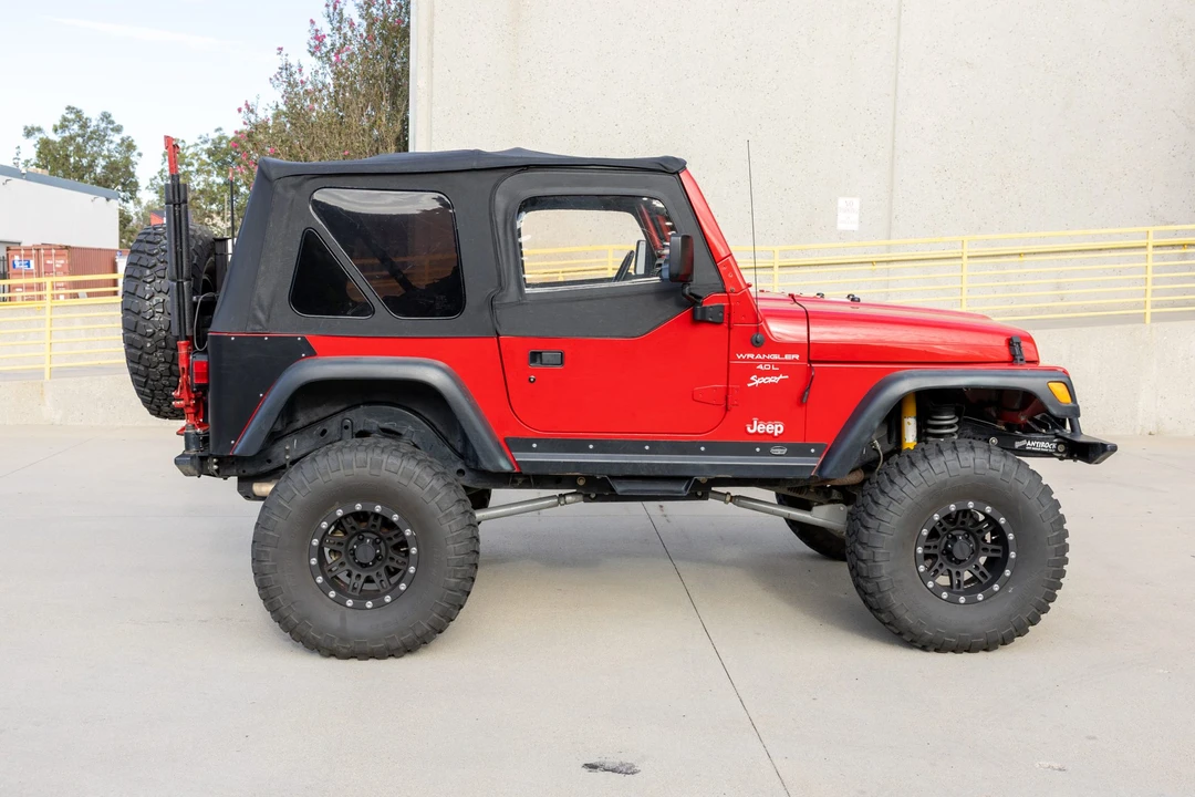 2000 Jeep TJ Wrangler - Image 5 of 31