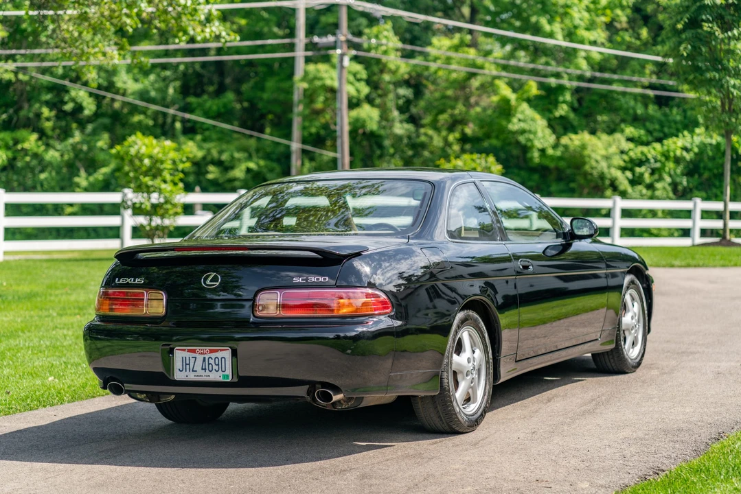 2000 Lexus SC400 - Image 12 of 31