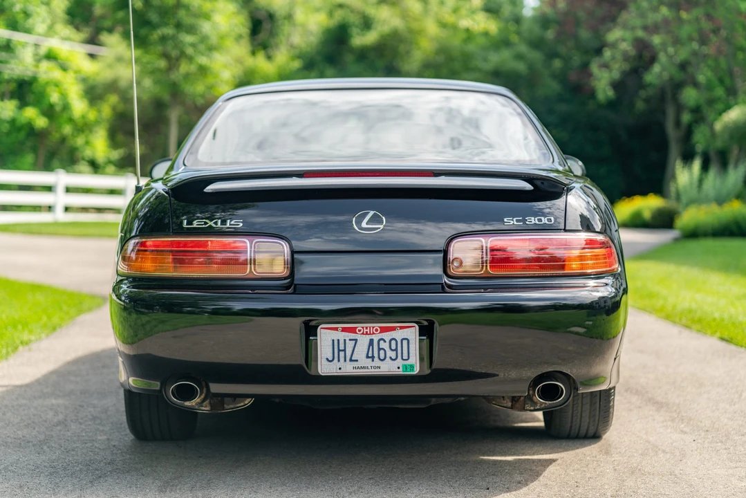 2000 Lexus SC400 - Image 11 of 31