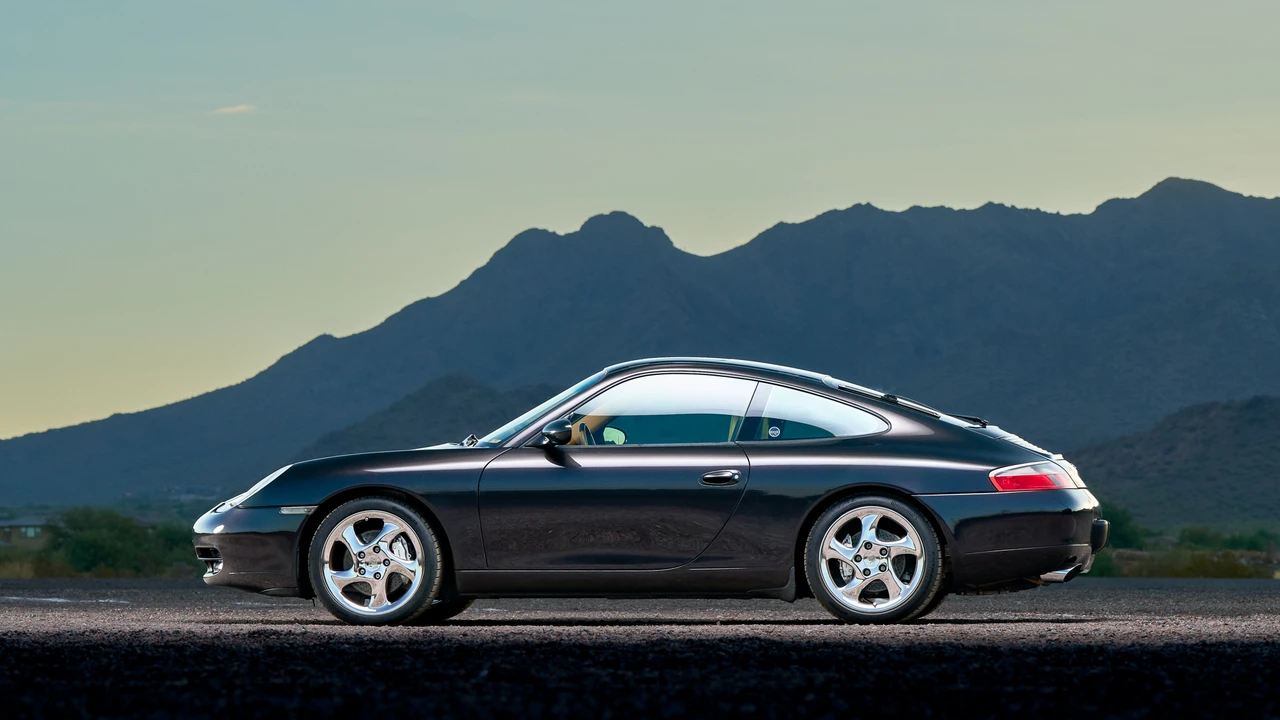 2000 Porsche 996 Carrera - Image 8 of 31