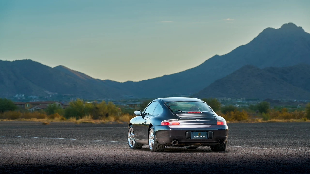 2000 Porsche 996 Carrera - Image 11 of 31