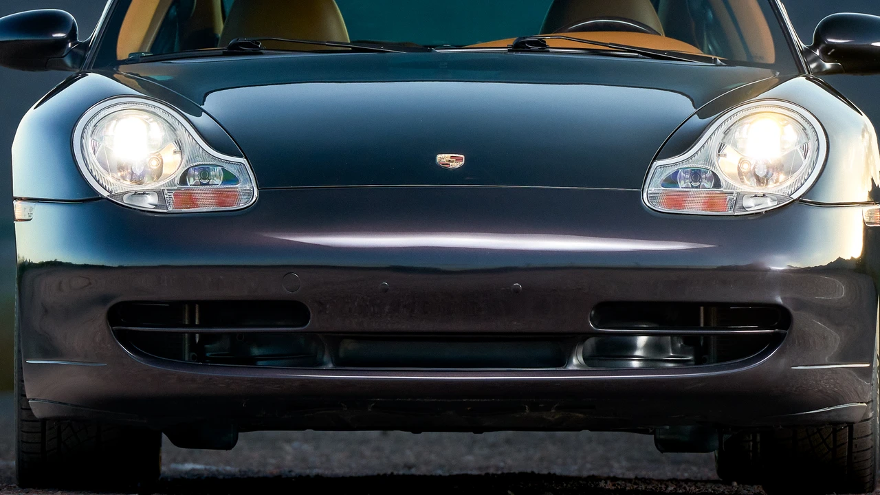 2000 Porsche 996 Carrera - Image 26 of 31