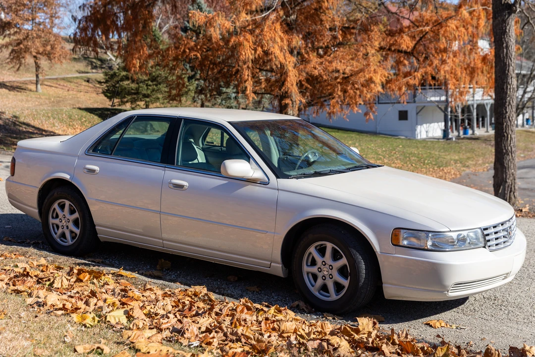2001 Cadillac Seville - Image 8 of 31