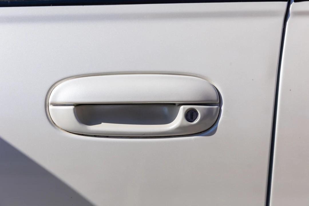 2001 Cadillac Seville - Image 22 of 31