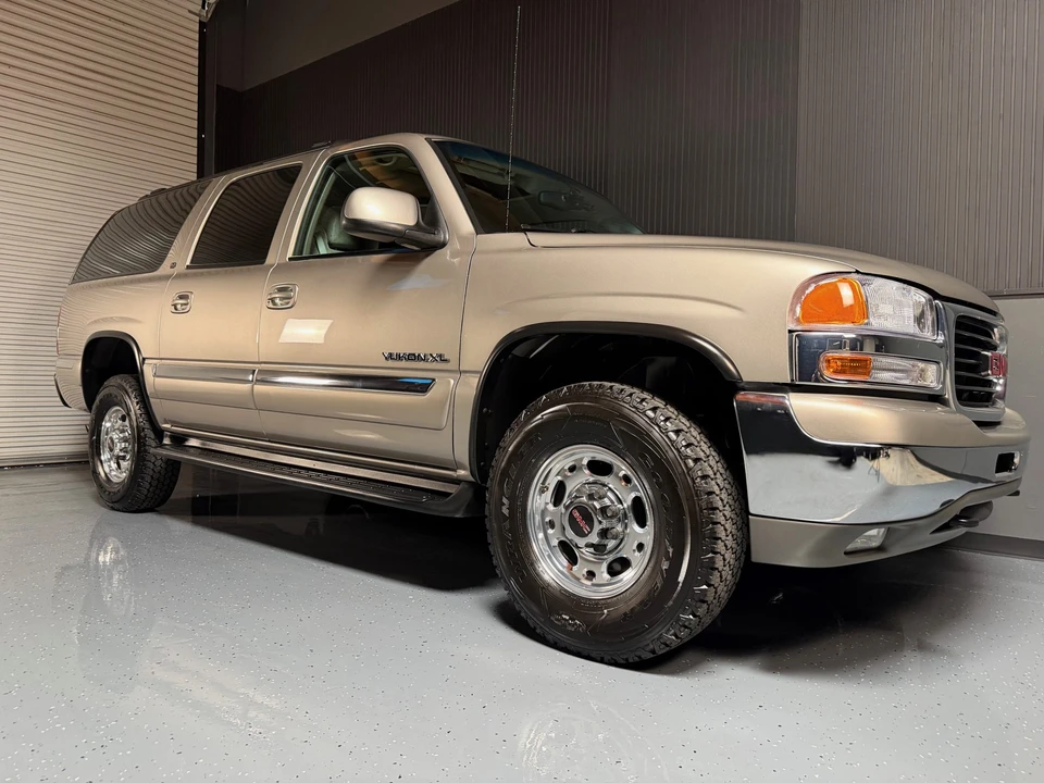 2001 GMC Yukon 2nd Gen - Image 13 of 31