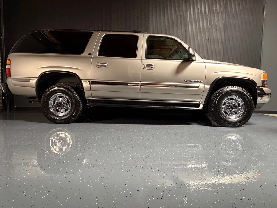 2001 GMC Yukon 2nd Gen - Image 21 of 31