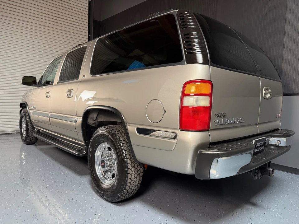 2001 GMC Yukon 2nd Gen - Image 30 of 31
