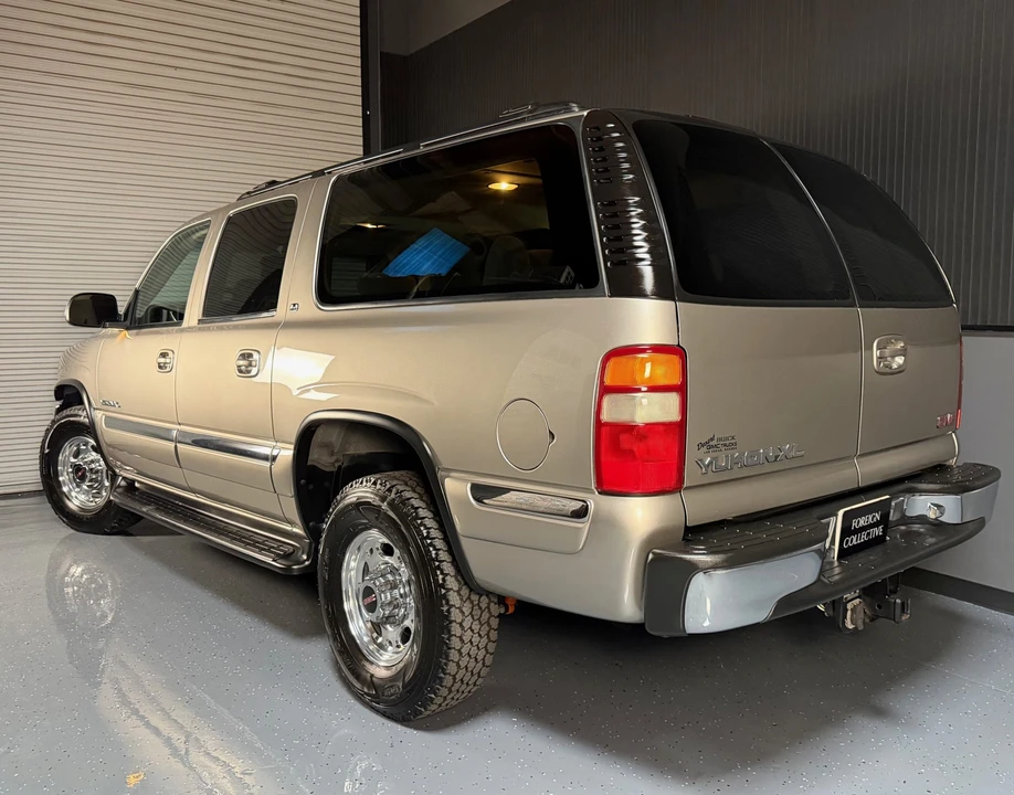 2001 GMC Yukon 2nd Gen - Image 29 of 31