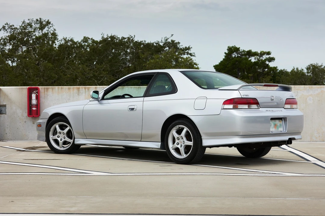 2001 Honda Prelude 5th Gen - Image 8 of 31