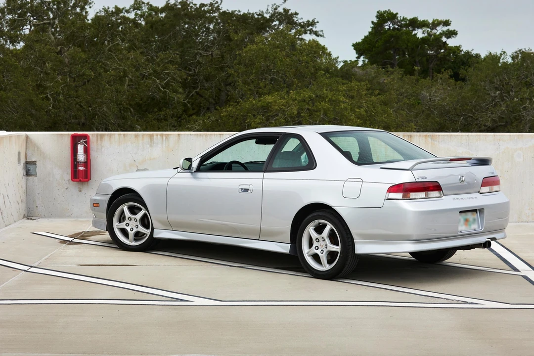 2001 Honda Prelude 5th Gen - Image 10 of 31