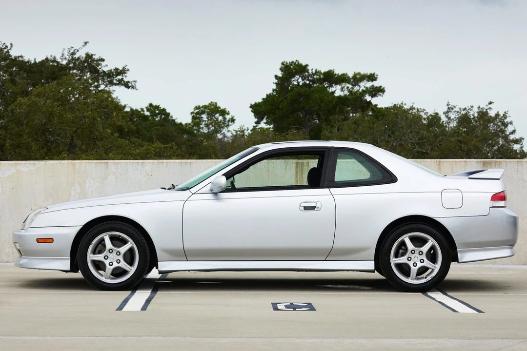 2001 Honda Prelude 5th Gen - Image 12 of 31