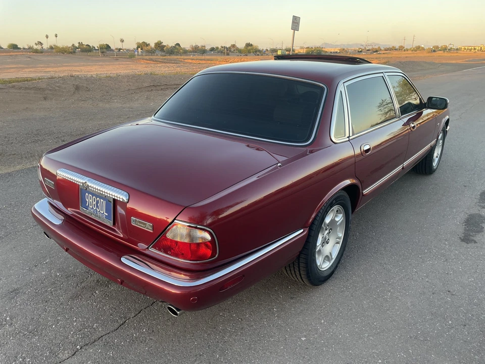 2001 Jaguar X308 XJ - Image 16 of 31
