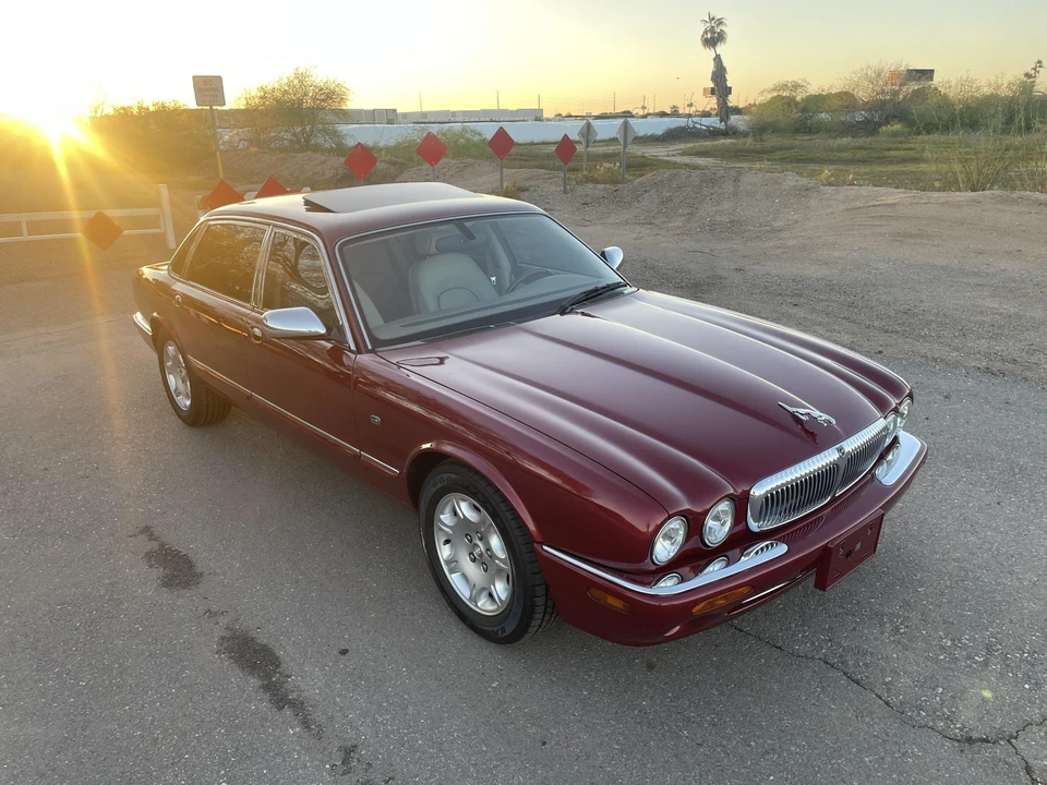 2001 Jaguar X308 XJ - Image 11 of 31