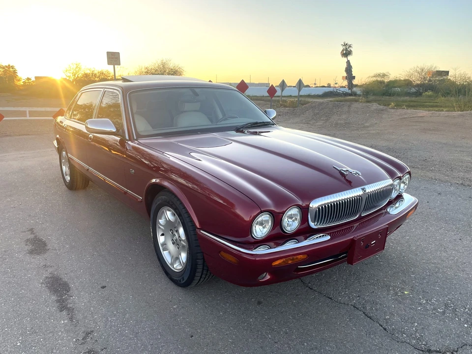 2001 Jaguar X308 XJ - Image 10 of 31