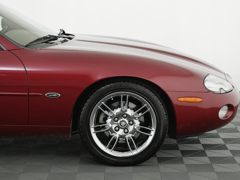 2001 Jaguar X100 XK8 - Image 23 of 31
